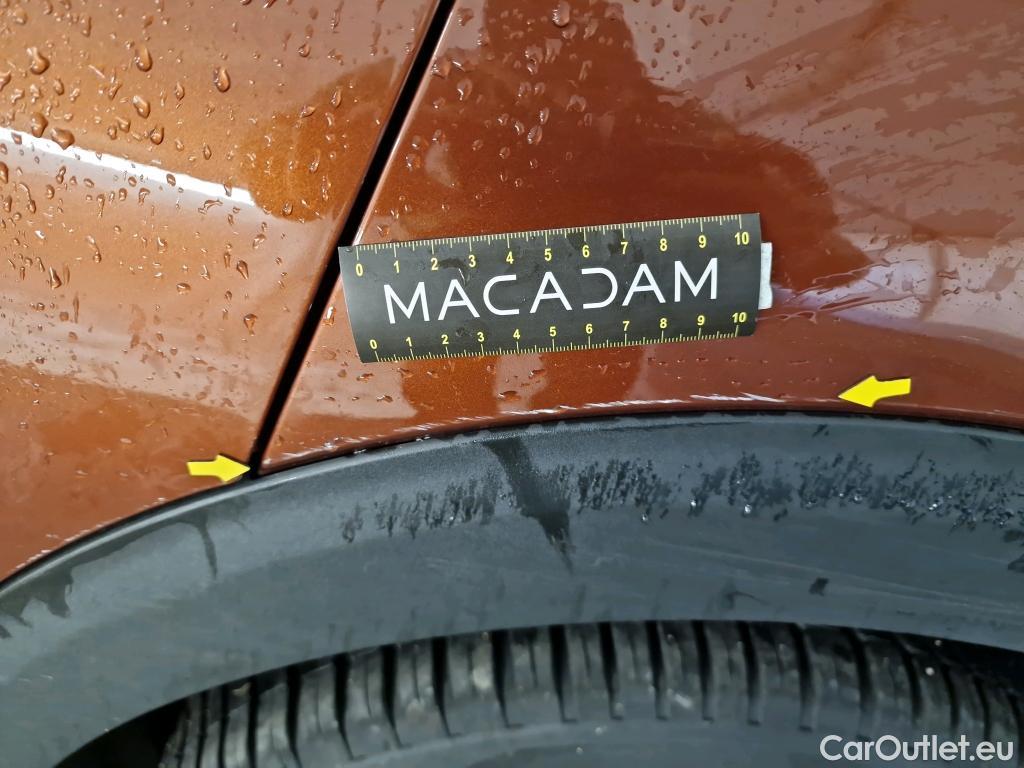  Peugeot  3008  Allure Business 1.5 HDi 130CV BVA8 E6d #64