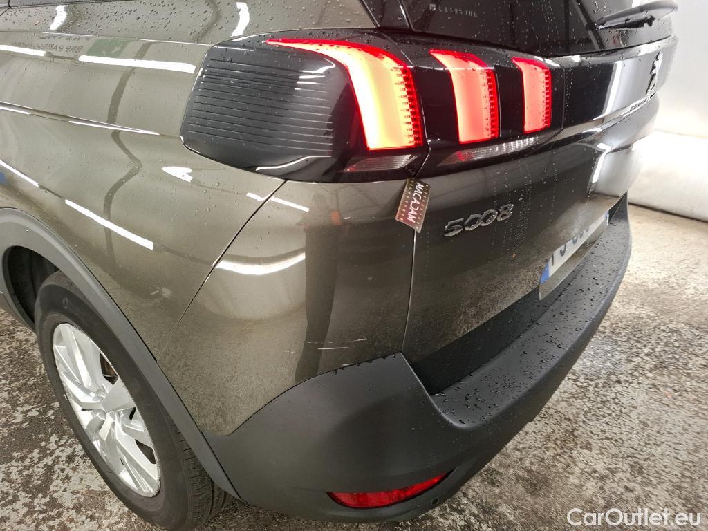 Peugeot  5008  Active Business 1.5 HDi 130CV BVA8 E6d #1