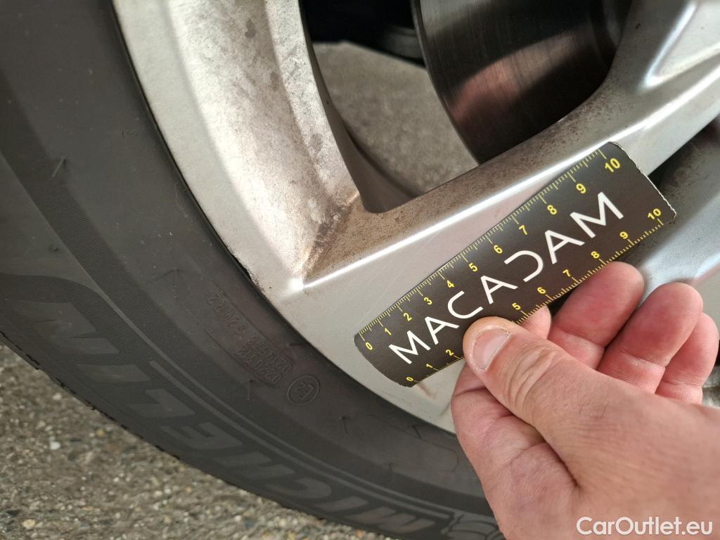  Peugeot  5008  Active Business 1.2 PureTech 130CV BVA8 E6d #18