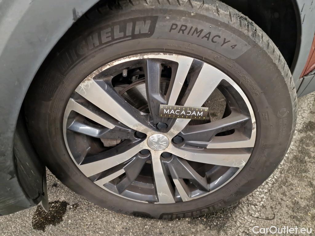  Peugeot  3008  Allure Business 1.5 HDi 130CV BVA8 E6d #30