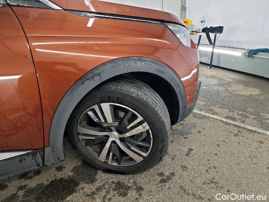  Peugeot  3008  Allure Business 1.5 HDi 130CV BVA8 E6d #24