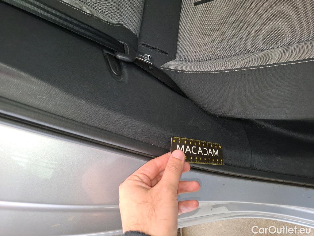  Seat  Leon SEAT  Sportstourer / 2020 / 5P / Break 2.0 TDI 150 DSG S&S Style Business #18