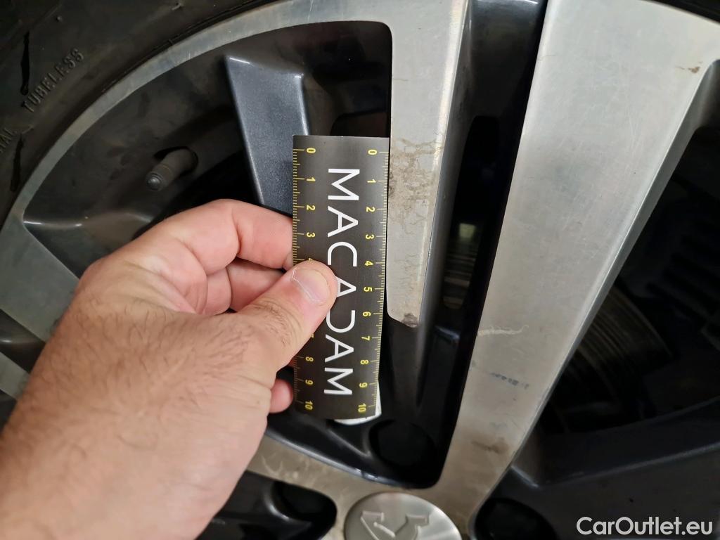  Peugeot  3008  Allure Business 1.5 HDi 130CV BVA8 E6d #26