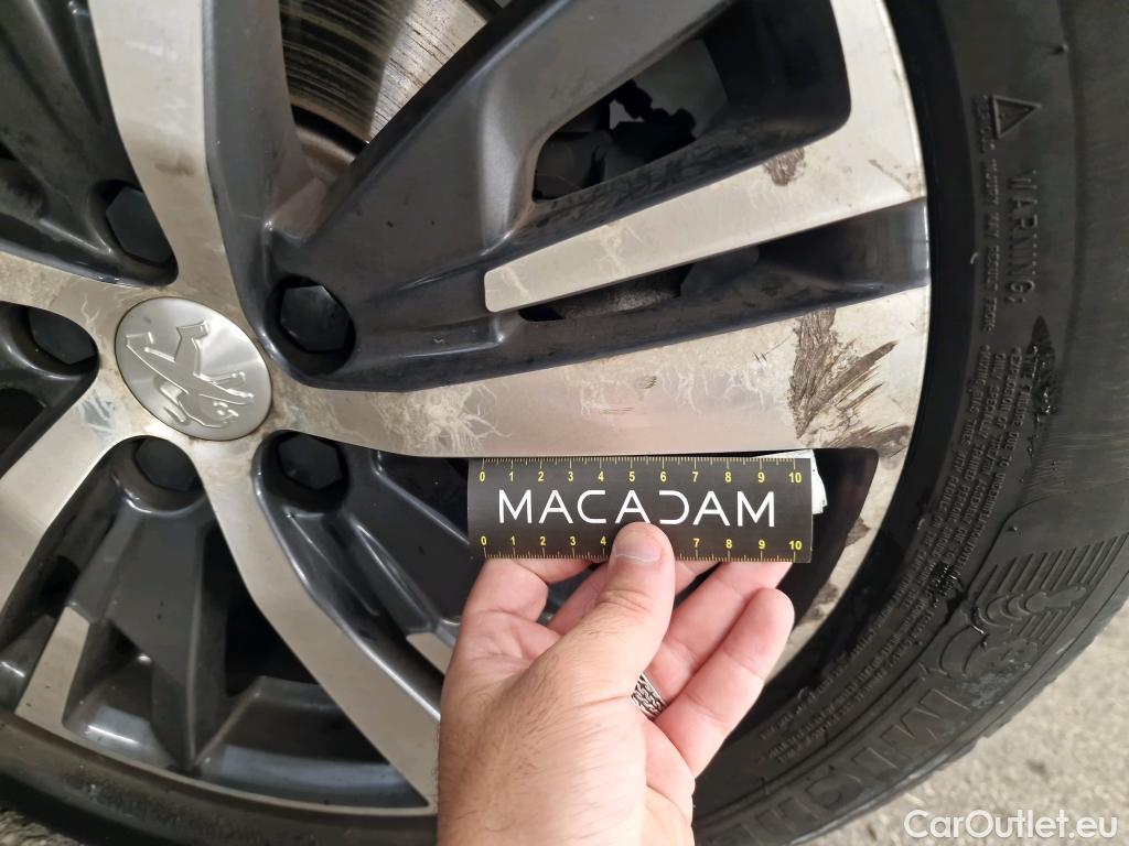  Peugeot  3008  Allure Business 1.5 HDi 130CV BVA8 E6d #27