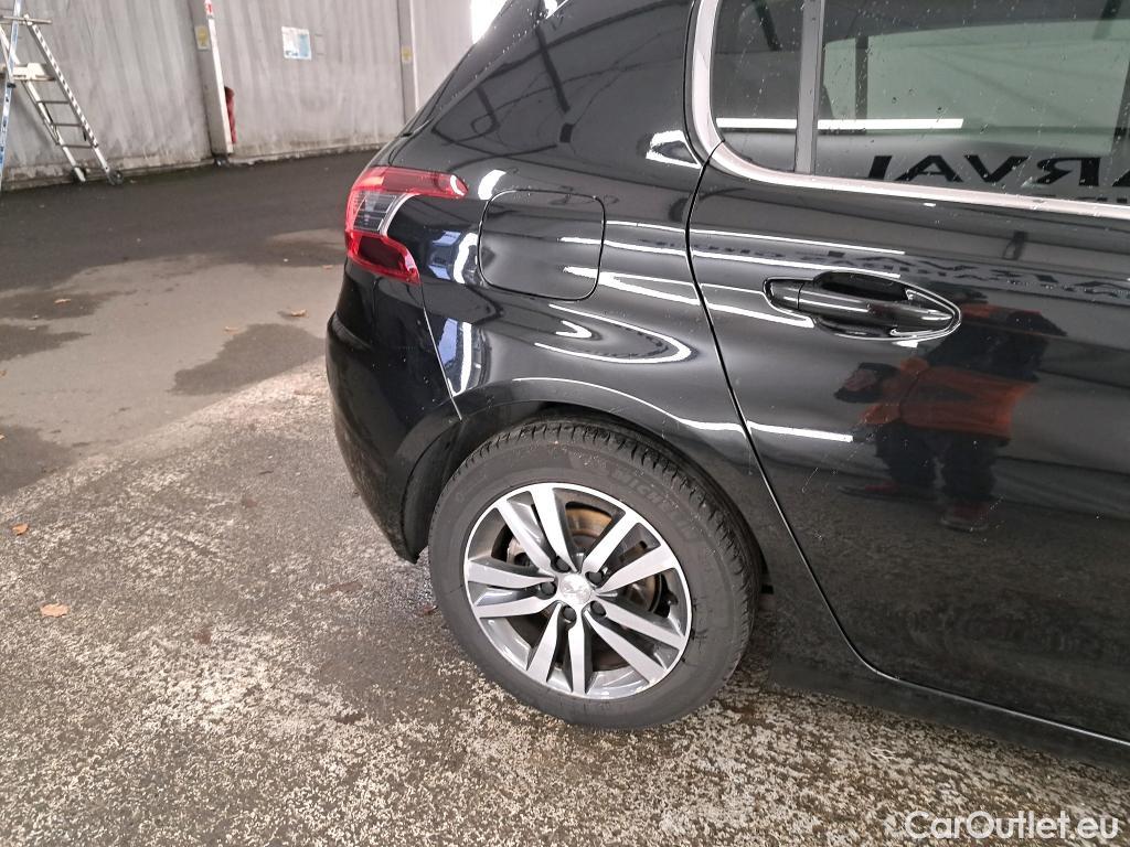  Peugeot  308  Allure 1.2 PureTech 130CV BVA8 E6d #26