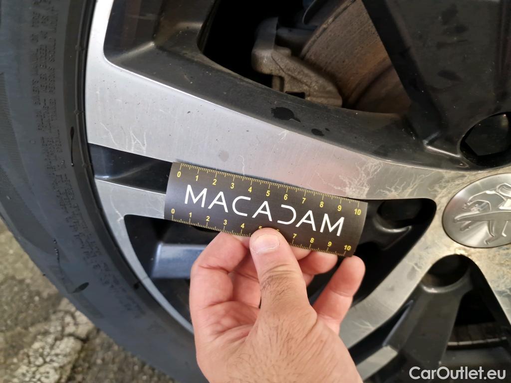  Peugeot  3008  Allure Business 1.5 HDi 130CV BVA8 E6d #22