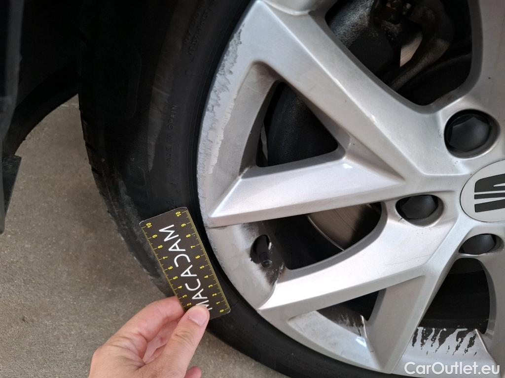  Seat  Leon SEAT  Sportstourer / 2020 / 5P / Break 2.0 TDI 150 DSG S&S Style Business #8