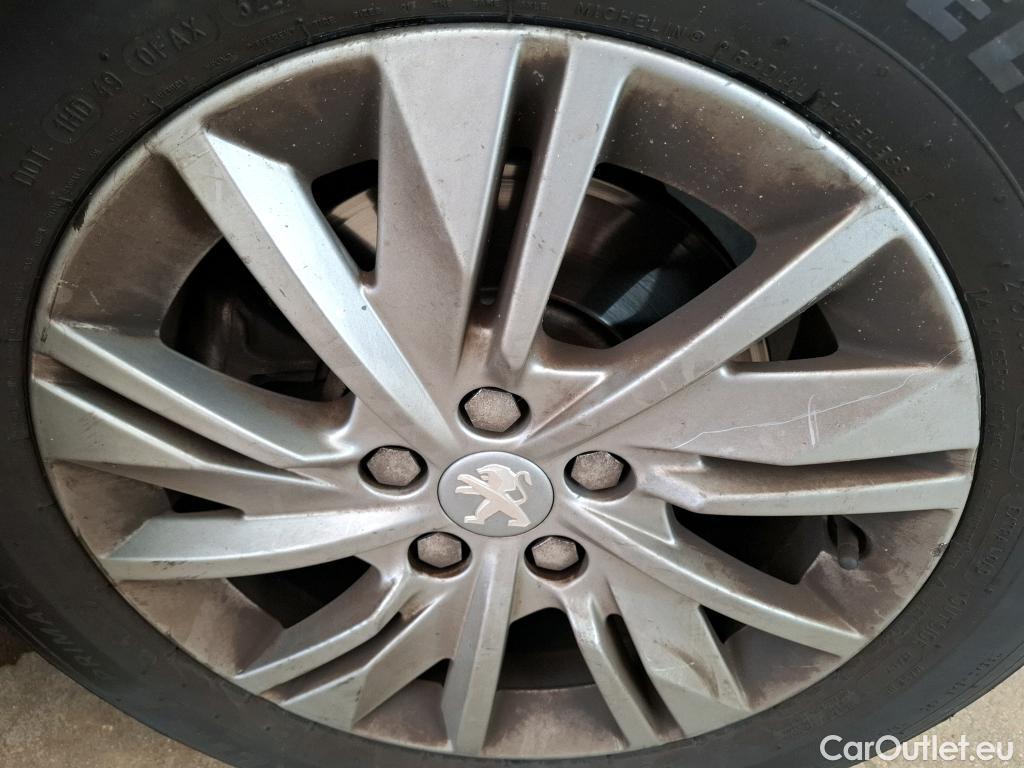  Peugeot  508 PEUGEOT  / 2018 / 5P / Berline PureTech 130 S&S EAT8 Active Pack #56