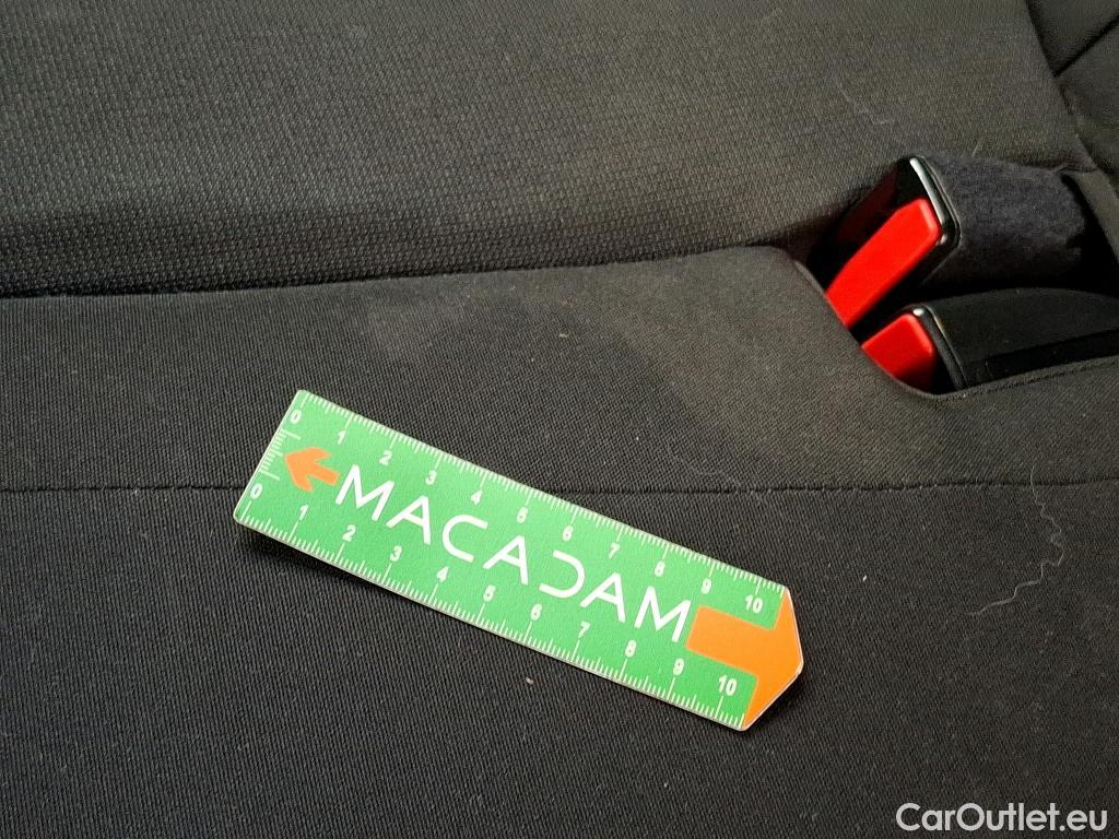  Peugeot  508 PEUGEOT  / 2018 / 5P / Berline PureTech 130 S&S EAT8 Active Pack #40