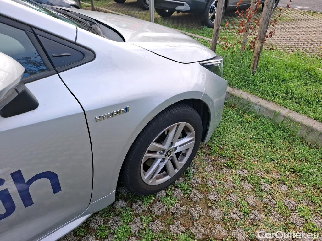  Toyota  Corolla TOYOTA  Touring Sports / 2018 / 5P / Break Hybride 122h Dynamic Business Stage Acad #20