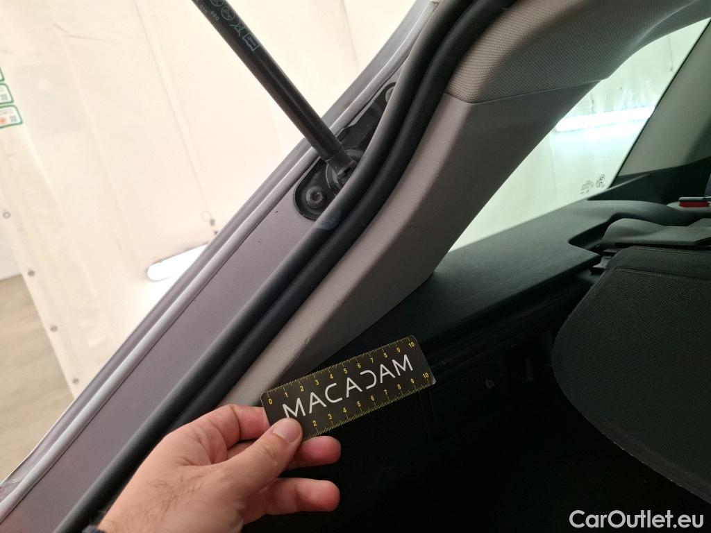  Seat  Leon SEAT  Sportstourer / 2020 / 5P / Break 2.0 TDI 150 DSG S&S Style Business #20