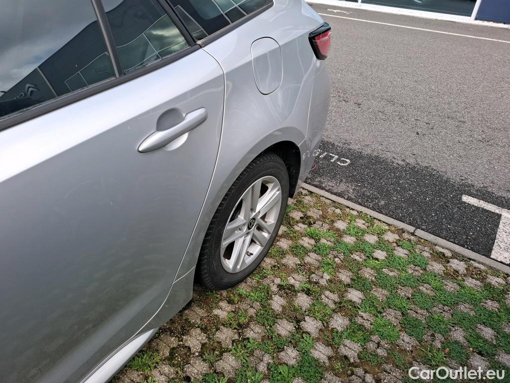  Toyota  Corolla TOYOTA  Touring Sports / 2018 / 5P / Break Hybride 122h Dynamic Business Stage Acad #7