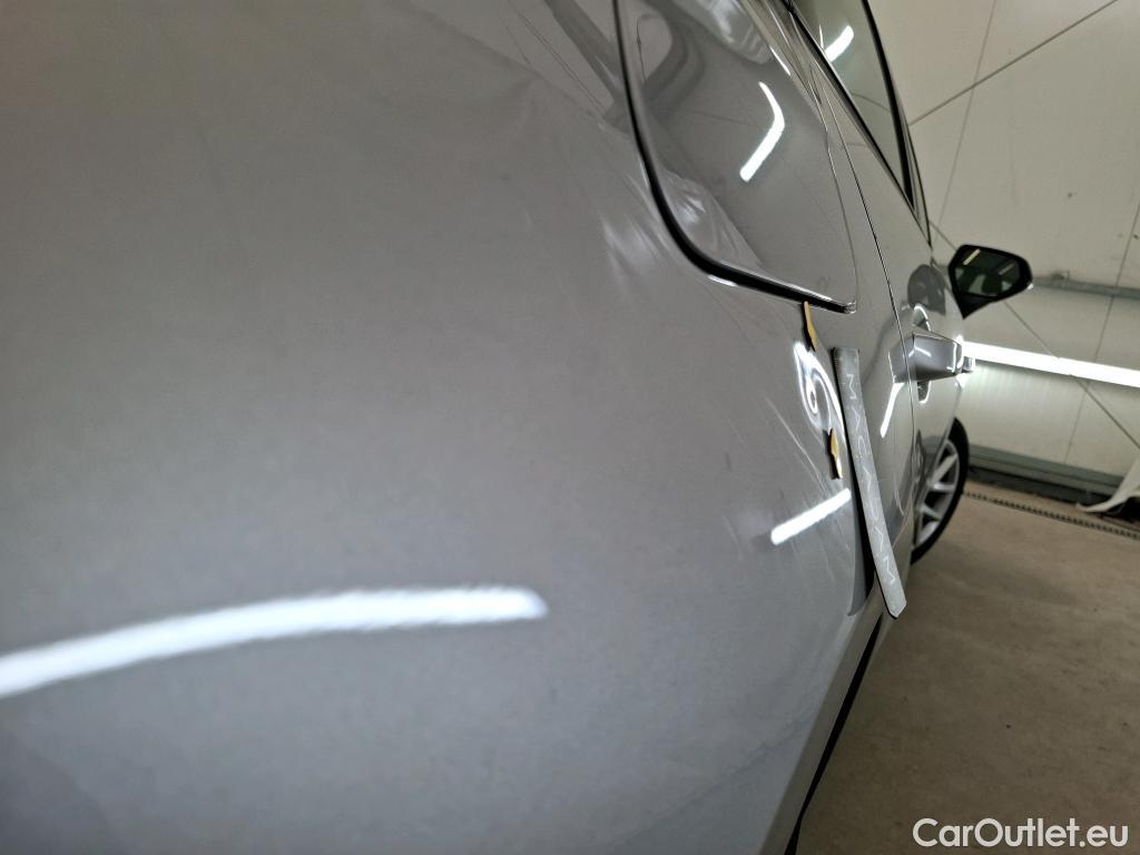  Seat  Leon SEAT  Sportstourer / 2020 / 5P / Break 2.0 TDI 150 DSG S&S Style Business #32