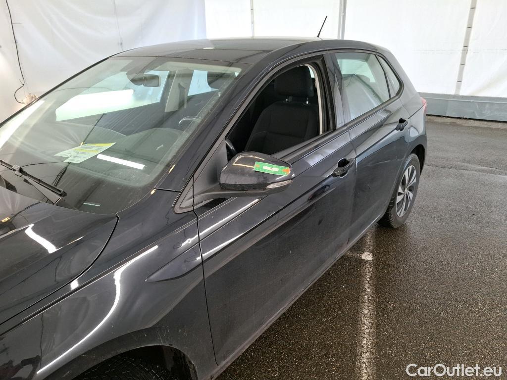  Volkswagen  Polo VOLKSWAGEN  / 2017 / 5P / Berline 1.0 TSI 95 DSG7 Lounge Business #25