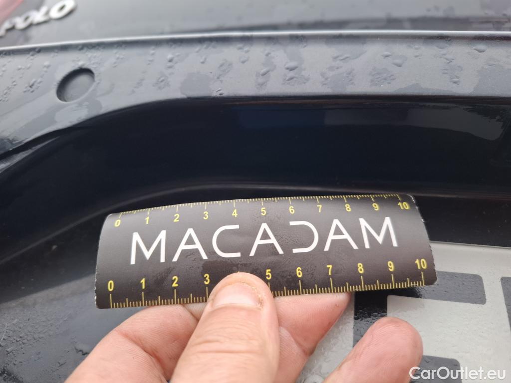  Volkswagen  Polo VOLKSWAGEN  / 2017 / 5P / Berline 1.0 TSI 95 DSG7 Lounge Business #8