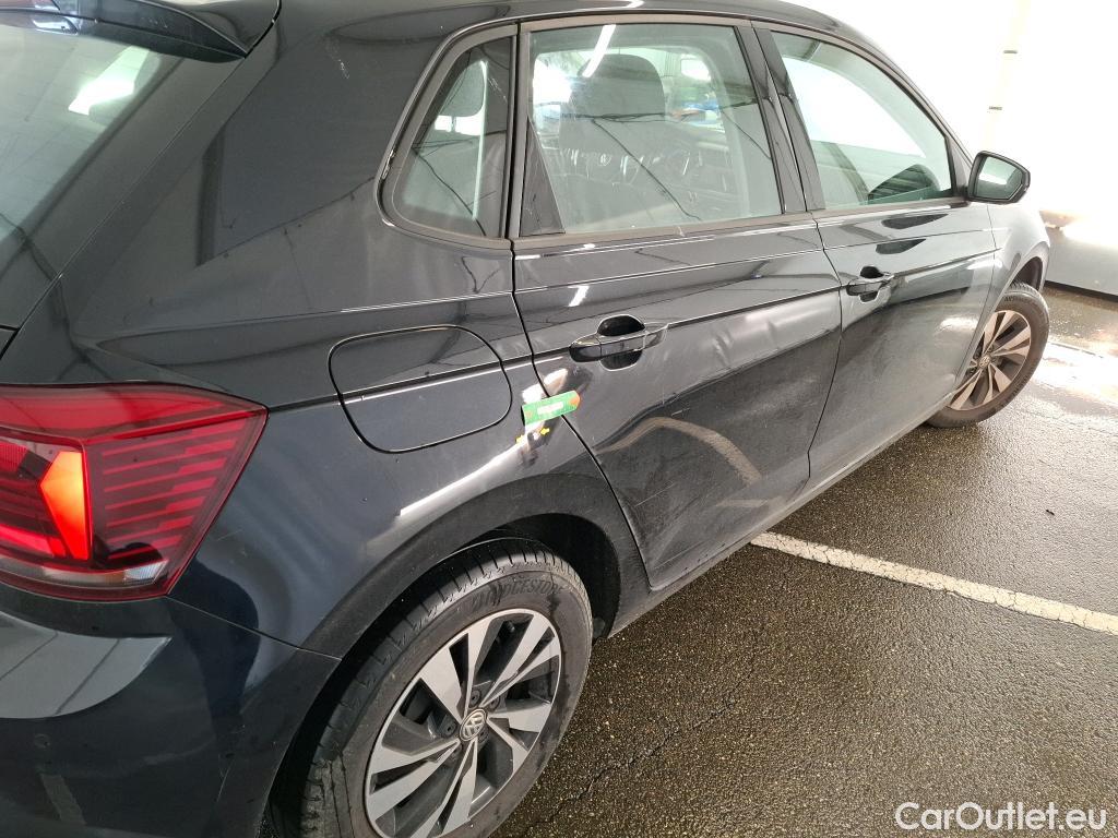  Volkswagen  Polo VOLKSWAGEN  / 2017 / 5P / Berline 1.0 TSI 95 DSG7 Lounge Business #35