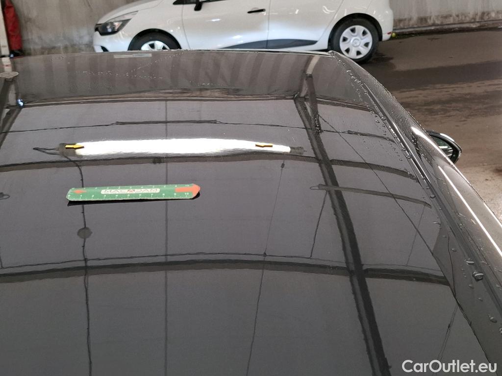  Volkswagen  Golf  VOLKSWAGEN / 2020 / 5P / Berline 1.0 TSI OPF 110 BVM6 Life Busi #3