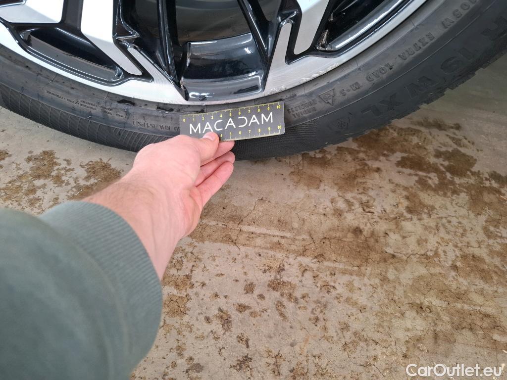  Toyota  RAV4 TOYOTA  Hybride / 2020 / 5P / SUV Hybrid Rechargeable AWD Collection #29