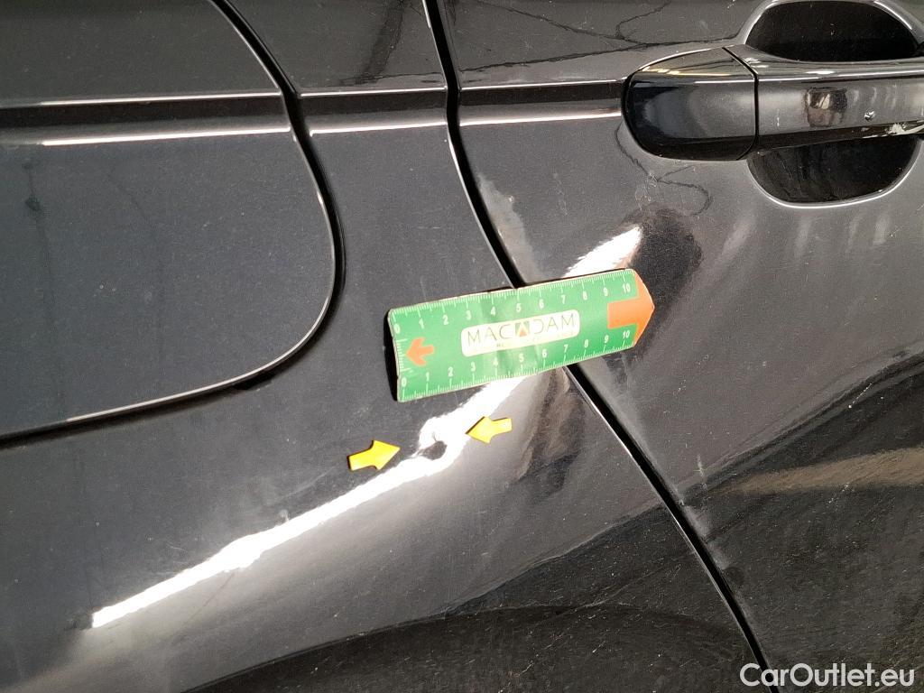  Volkswagen  Polo VOLKSWAGEN  / 2017 / 5P / Berline 1.0 TSI 95 DSG7 Lounge Business #36