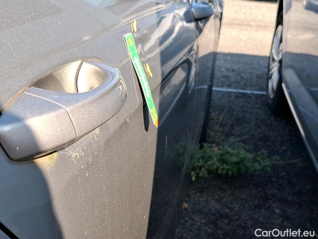  Volkswagen  Golf  VII Berline Confortline Business BMT 1.6 TDI 115CV BVM5 E6dT #14