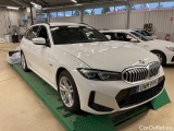  Bmw  Serie 3 330e xDrive Touring M Sport Drag #2