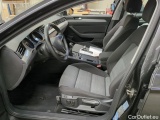  Volkswagen  Passat VARIANT 2.0 TDI SCR  8 #10