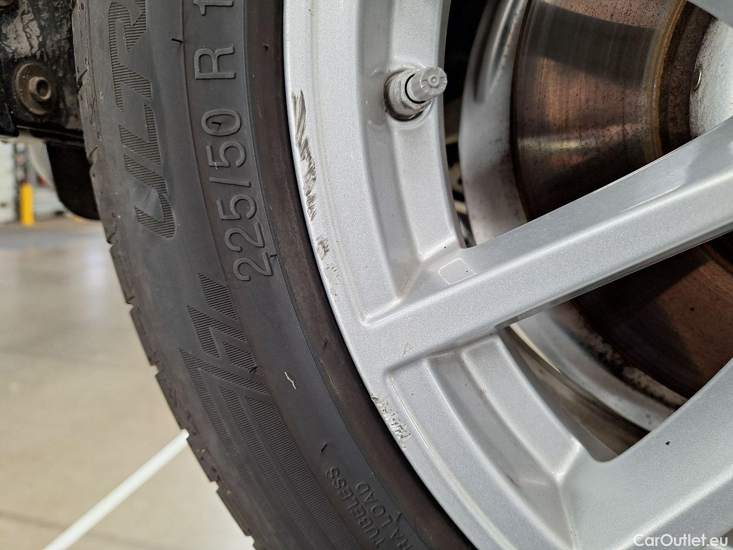  Bmw  Serie 3 BMW, 3-serie To. '18 PHEV, BMW 3 Reeks Touring 320e xDrive (150 kW) 5d #7