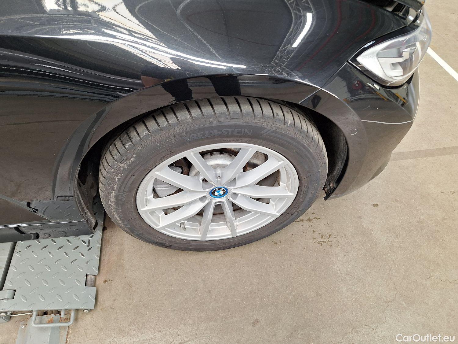  Bmw  Serie 3 BMW, 3-serie To. '18 PHEV, BMW 3 Reeks Touring 320e xDrive (150 kW) 5d #21