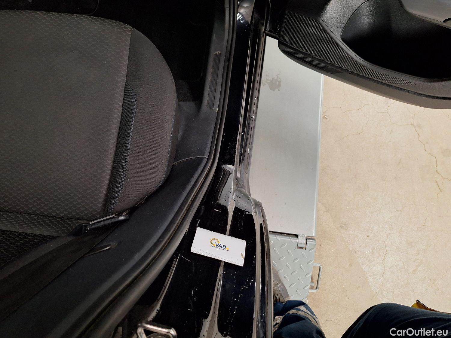  Volkswagen  T-CROSS VW,  '18, Volkswagen  1.6 TDI SCR United 5d #26