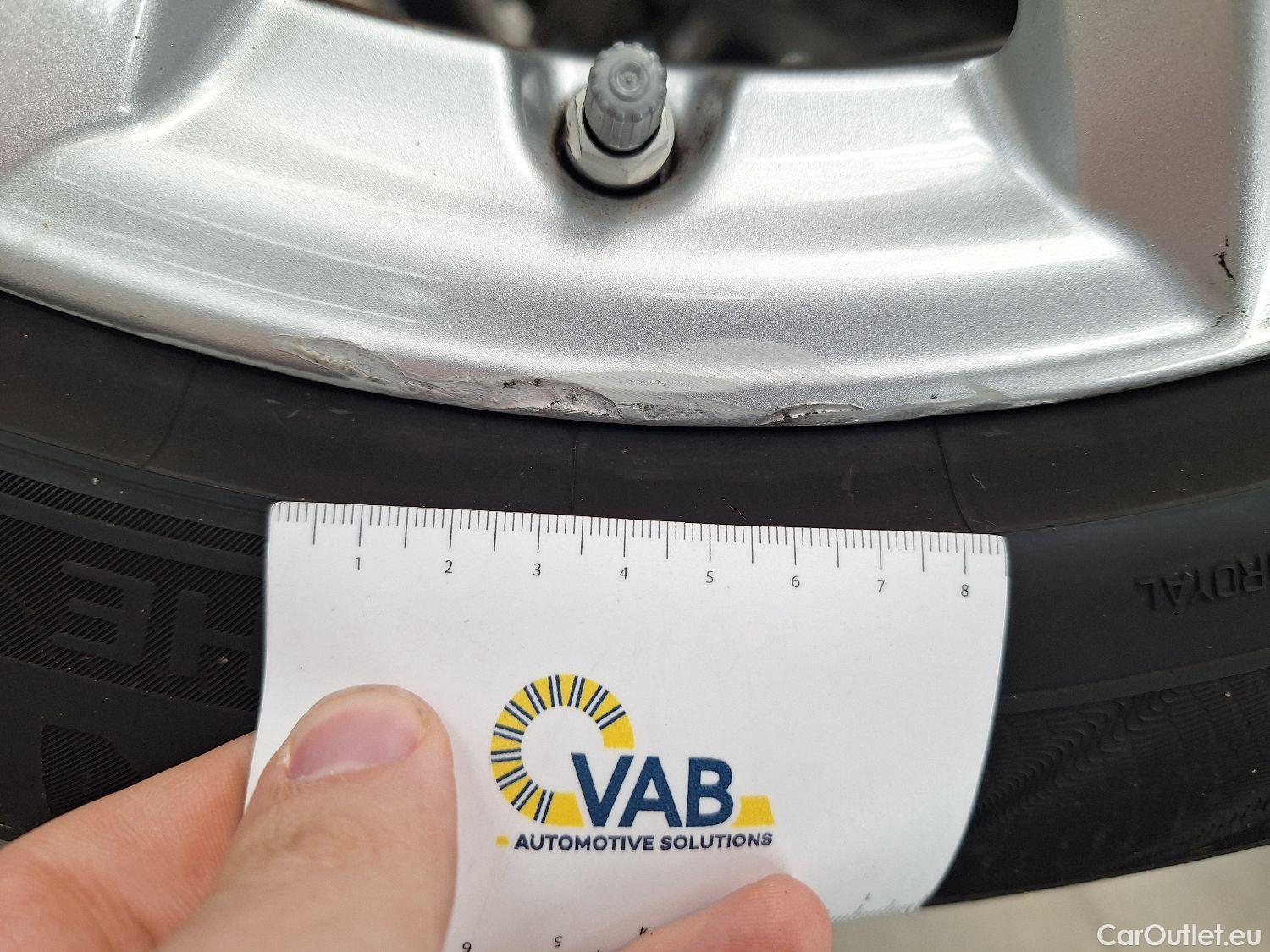  Bmw  X1 BMW,  '15, BMW  sDrive18d (110 kW) Aut. 5d #2