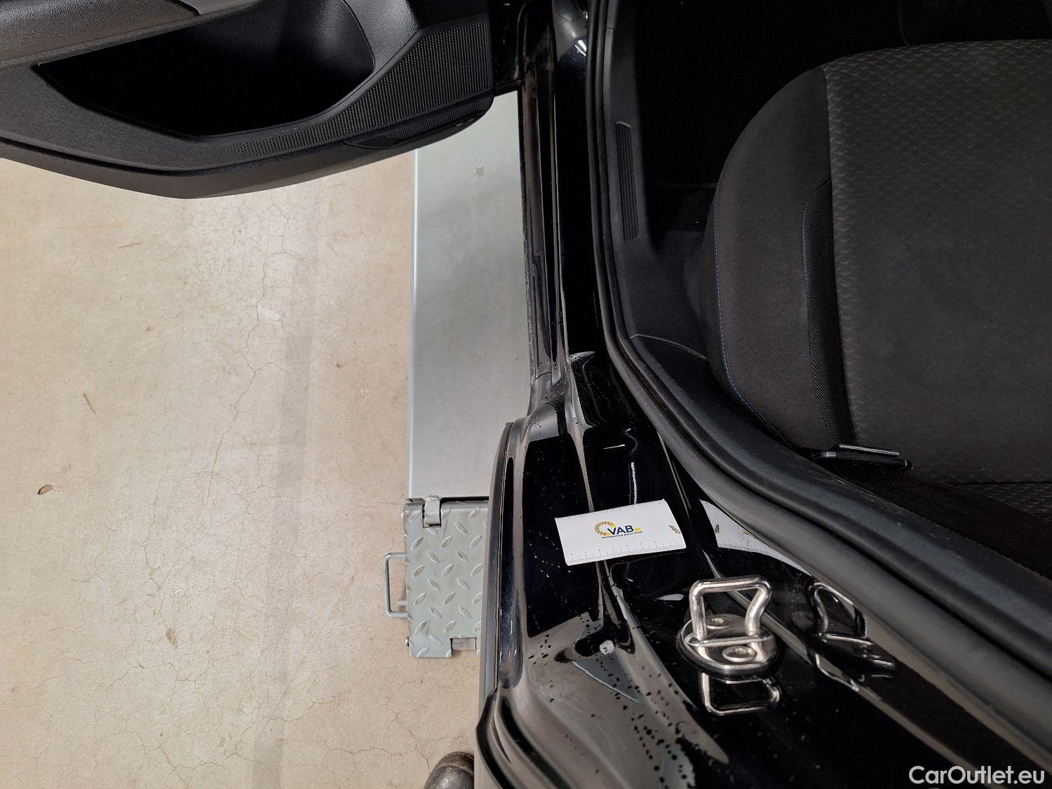  Volkswagen  T-CROSS VW,  '18, Volkswagen  1.6 TDI SCR United 5d #30