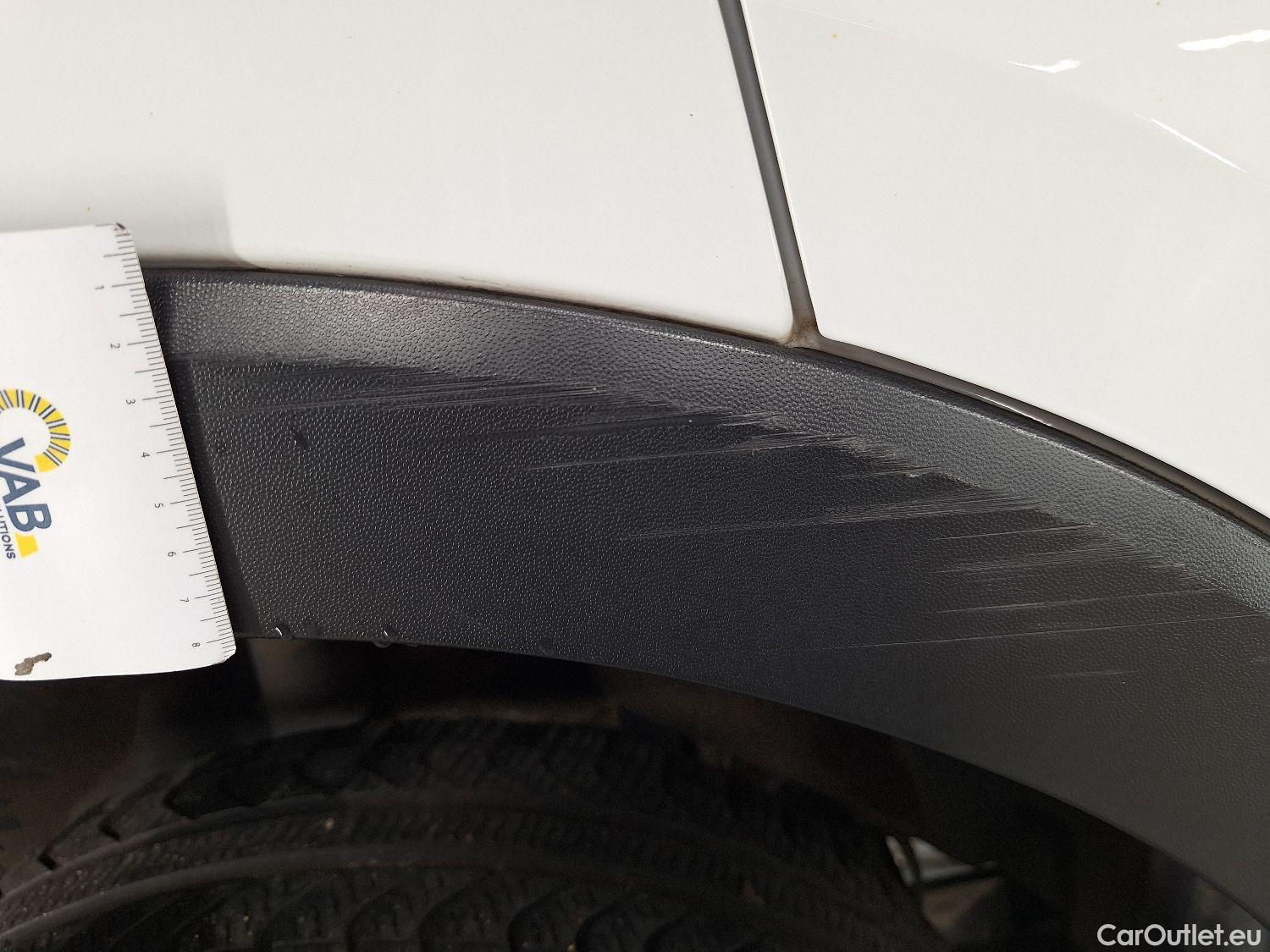  Volkswagen  T-CROSS Volkswagen  1.0 TSI Life 5d #4