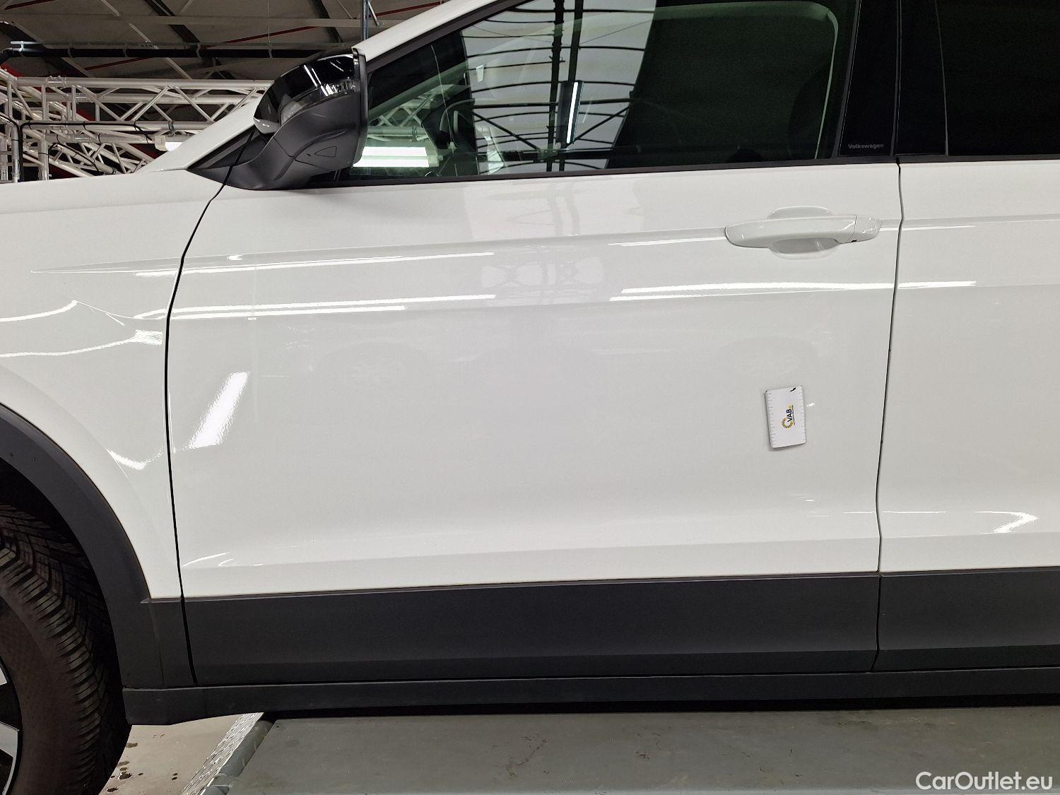  Volkswagen  T-CROSS Volkswagen  1.0 TSI Life 5d #13