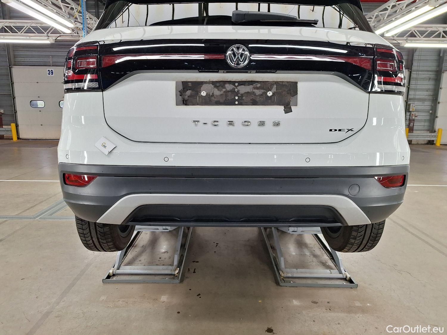  Volkswagen  T-CROSS Volkswagen  1.0 TSI Life 5d #8