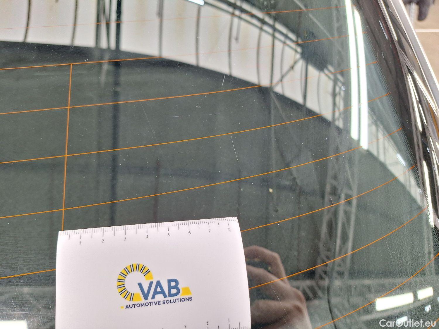  Volkswagen  T-ROC VW,  '17, Volkswagen  1.0 TSI Style 5d #41