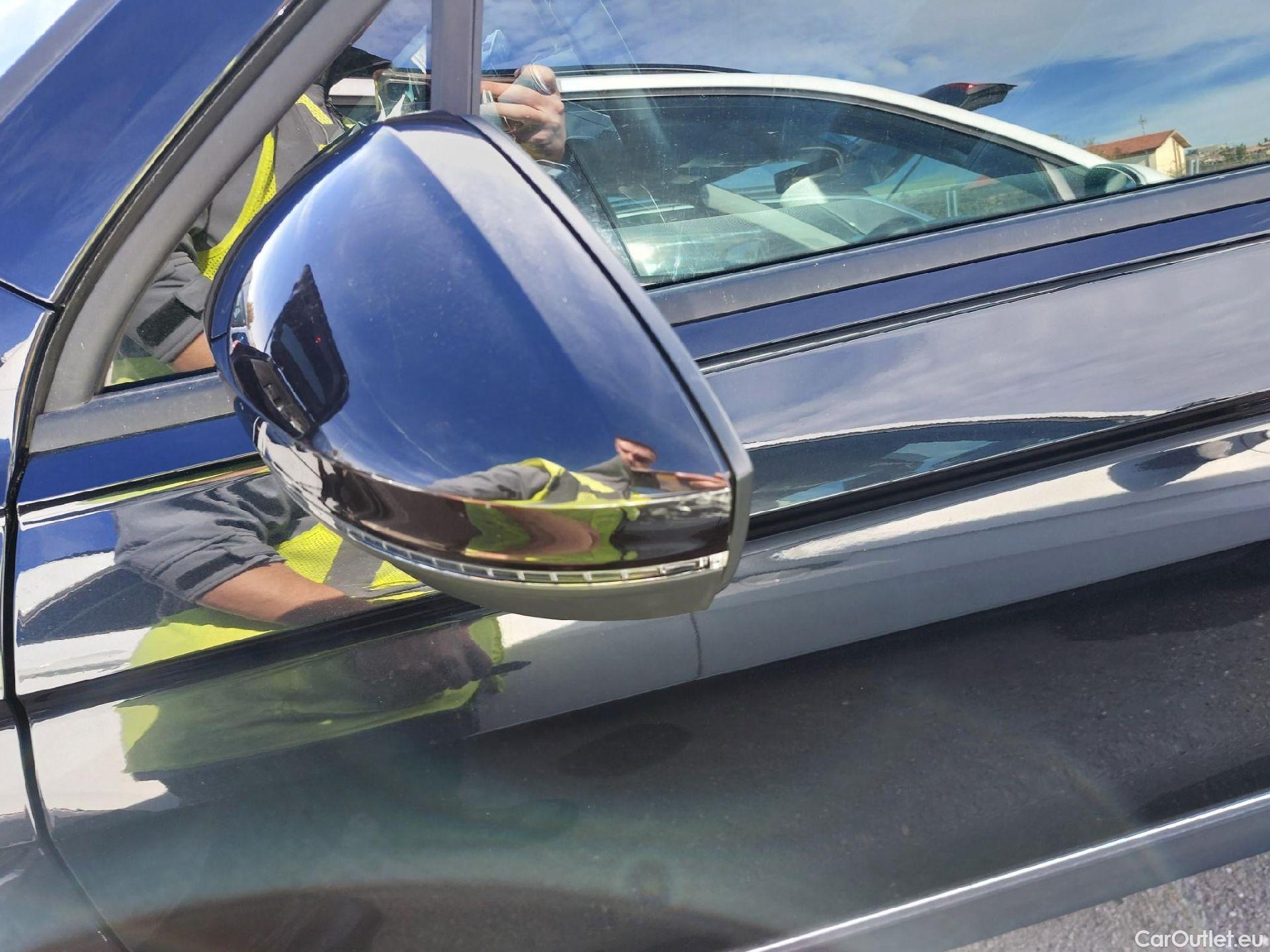  Volkswagen  Tiguan VOLKSWAGEN  / 2020 / 5P / todoterreno Life 2.0 TDI 110kW (150CV) DSG (AC2) #7