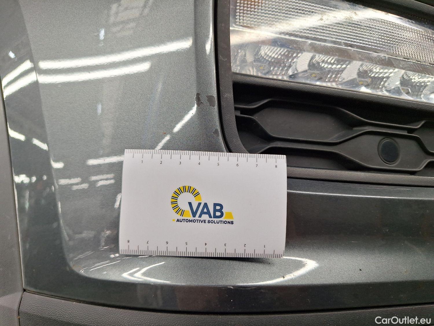  Volkswagen  T-ROC VW,  '17, Volkswagen  1.0 TSI Style 5d #6