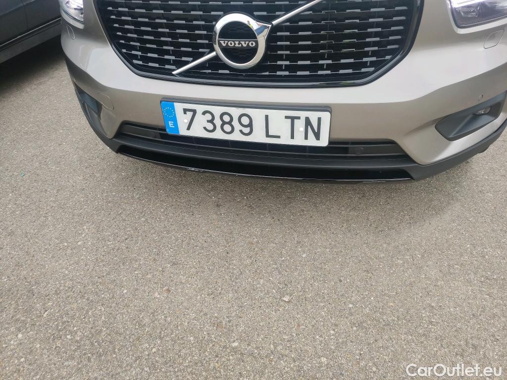  Volvo  XC 40 VOLVO XC40 / 2017 / 5P / todoterreno 2.0 B4 G AWD R-Design Auto #54