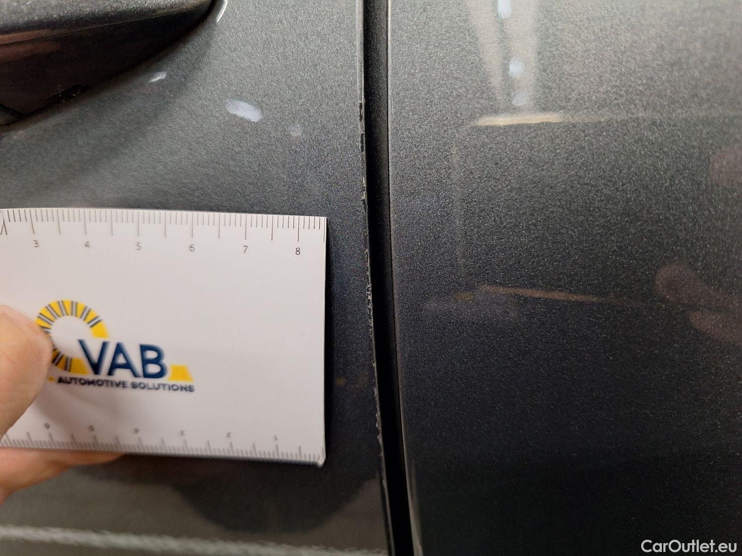  Volkswagen  T-ROC VW,  '17, Volkswagen  1.0 TSI Style 5d #21