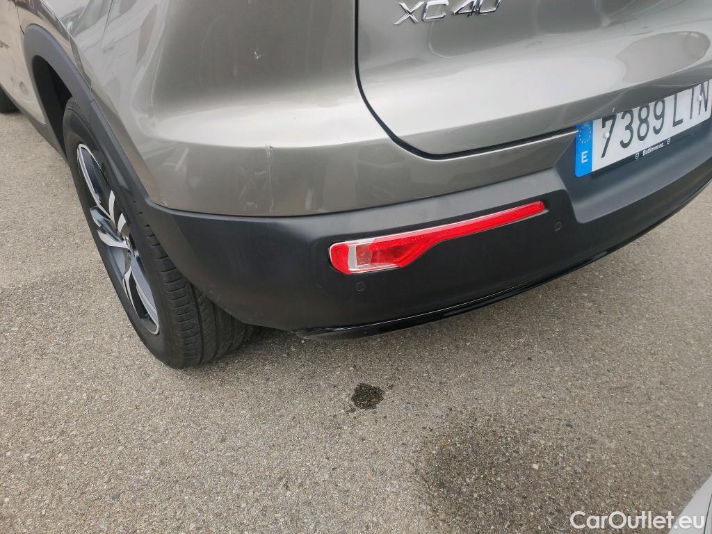  Volvo  XC 40 VOLVO XC40 / 2017 / 5P / todoterreno 2.0 B4 G AWD R-Design Auto #15