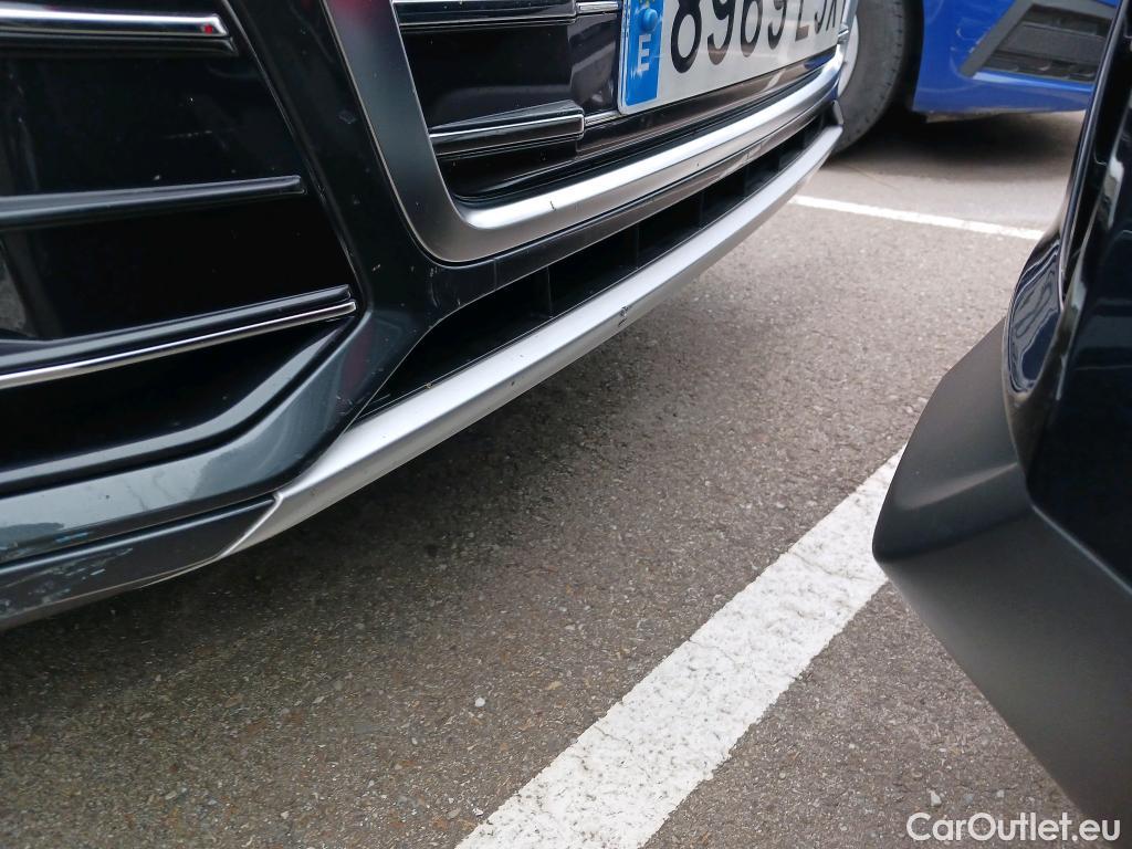  Audi  Q5 AUDI  / 2016 / 5P / todoterreno Design 35 TDI 120kW S tronic (AC) #17