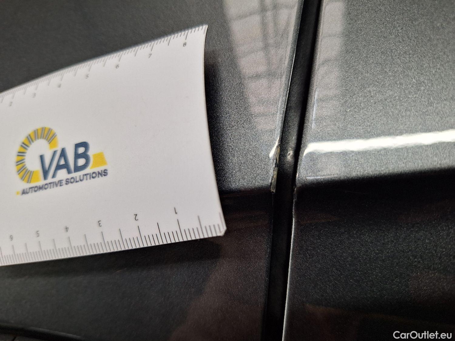  Volkswagen  T-ROC VW,  '17, Volkswagen  1.0 TSI Style 5d #20