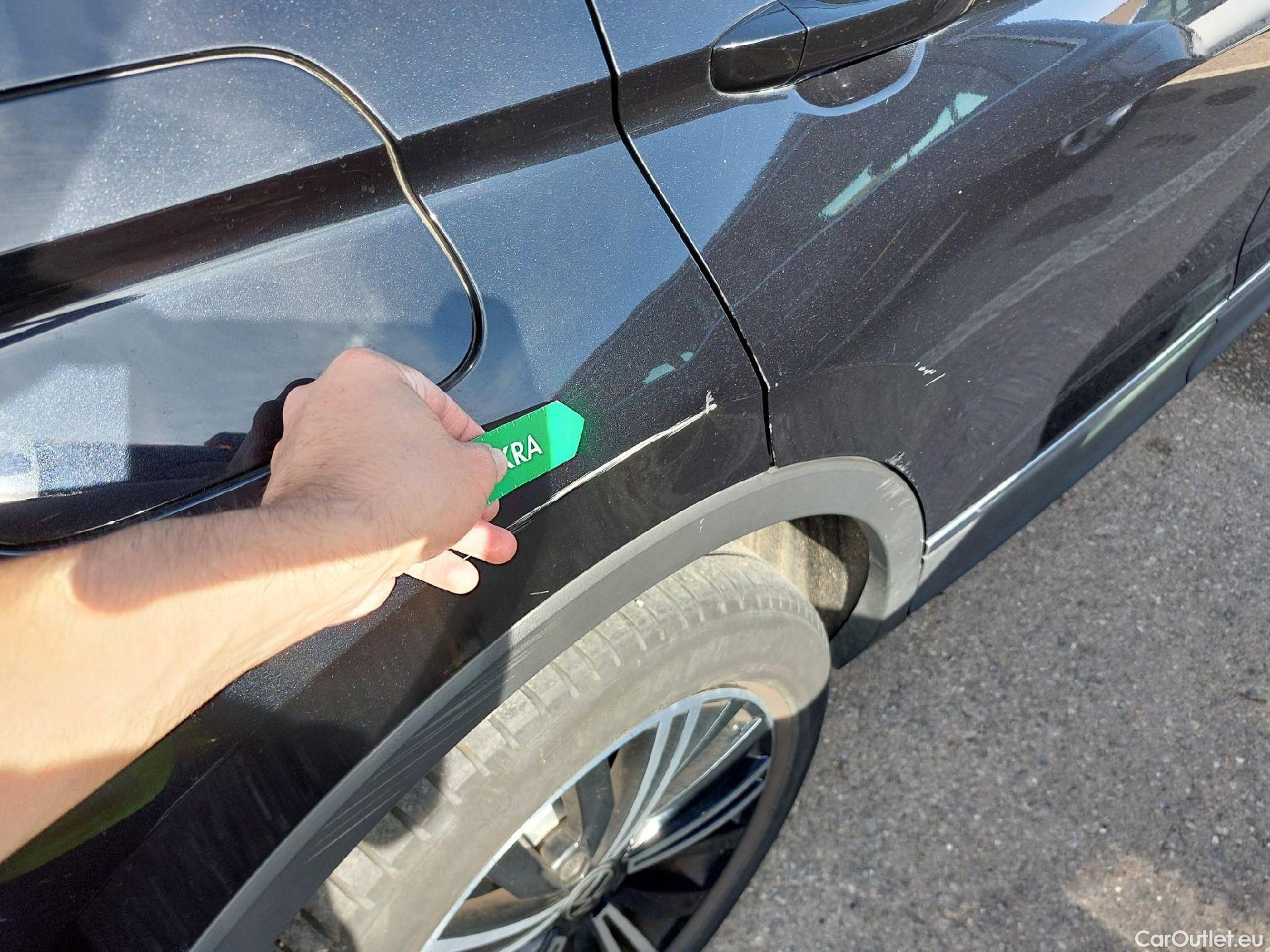  Volkswagen  Tiguan VOLKSWAGEN  / 2020 / 5P / todoterreno Life 2.0 TDI 110kW (150CV) DSG (AC2) #17