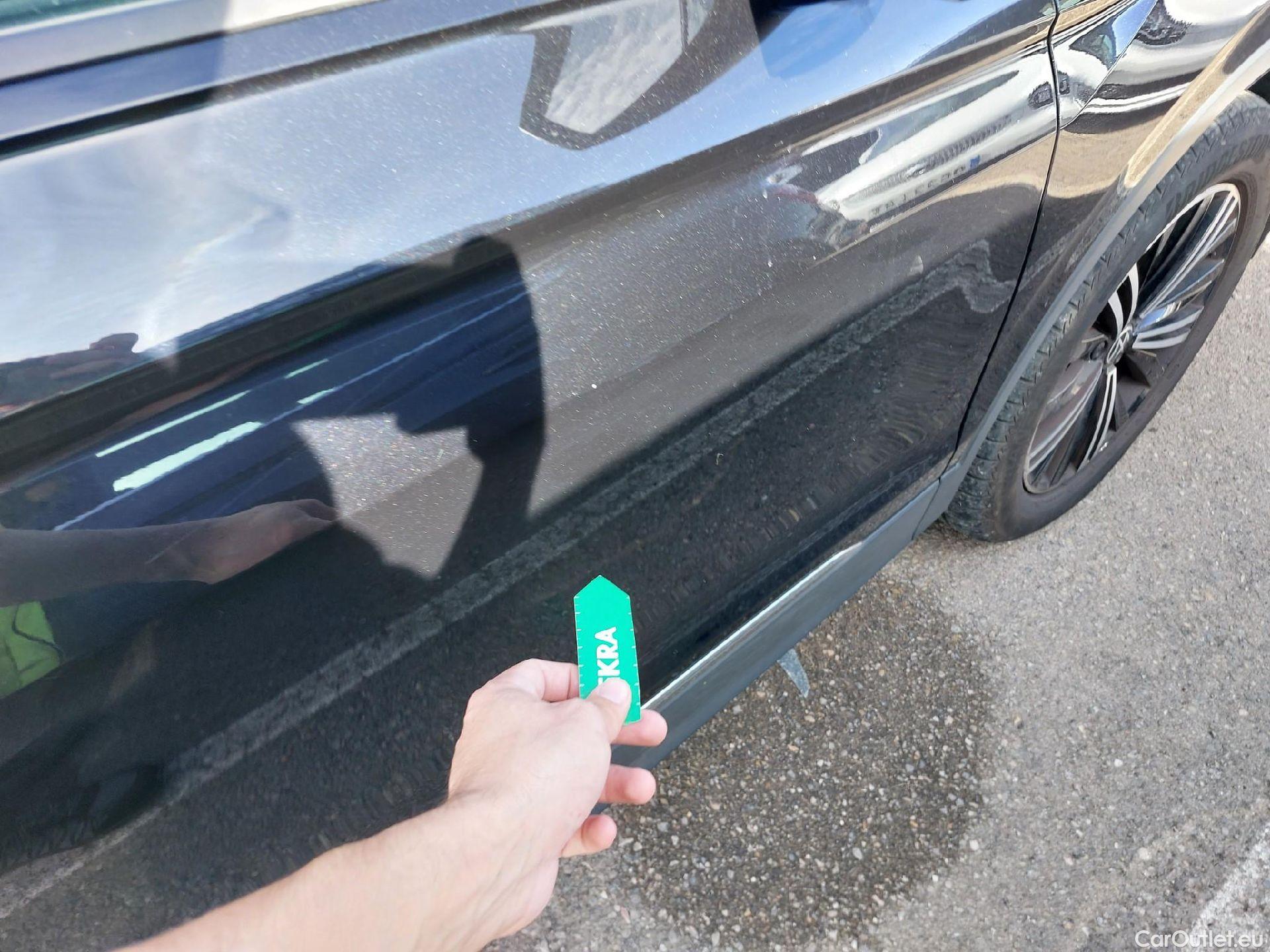  Volkswagen  Tiguan VOLKSWAGEN  / 2020 / 5P / todoterreno Life 2.0 TDI 110kW (150CV) DSG (AC2) #22