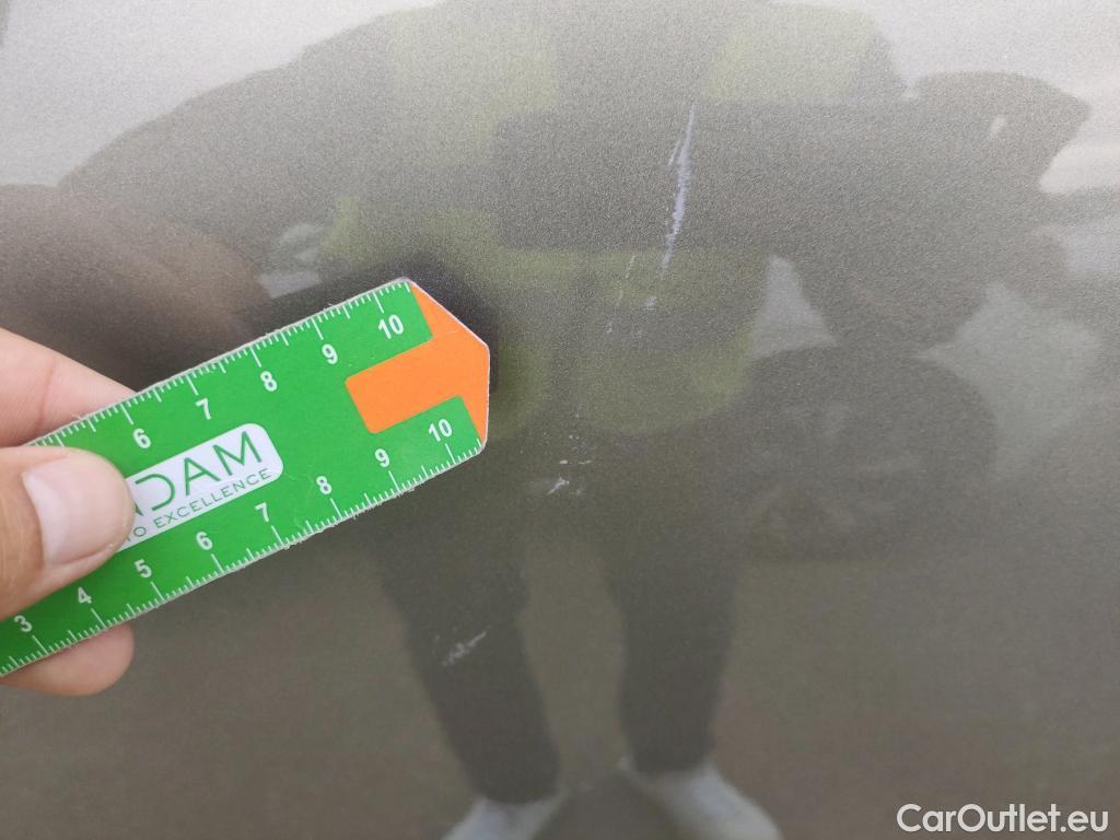  Volvo  XC 40 VOLVO XC40 / 2017 / 5P / todoterreno 2.0 B4 G AWD R-Design Auto #21