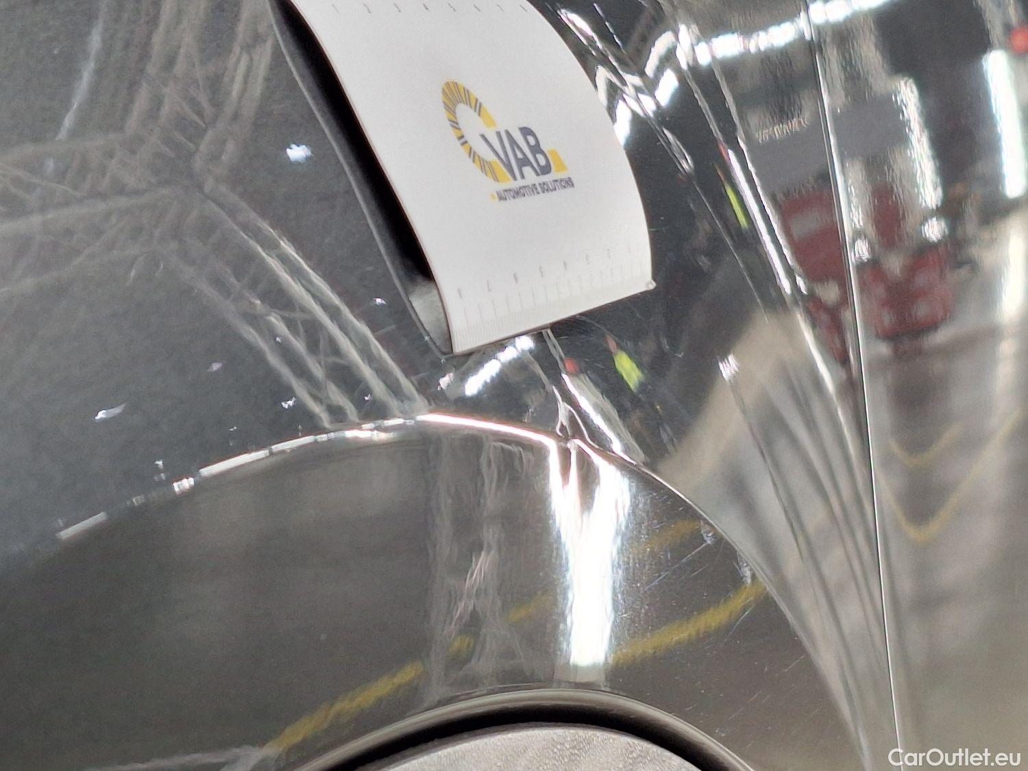  Volkswagen  T-ROC VW,  '17, Volkswagen  1.0 TSI Style 5d #26