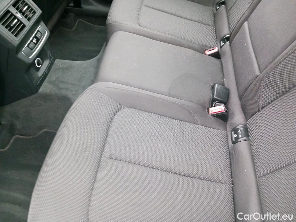  Audi  Q5 AUDI  / 2016 / 5P / todoterreno Design 35 TDI 120kW S tronic (AC) #4