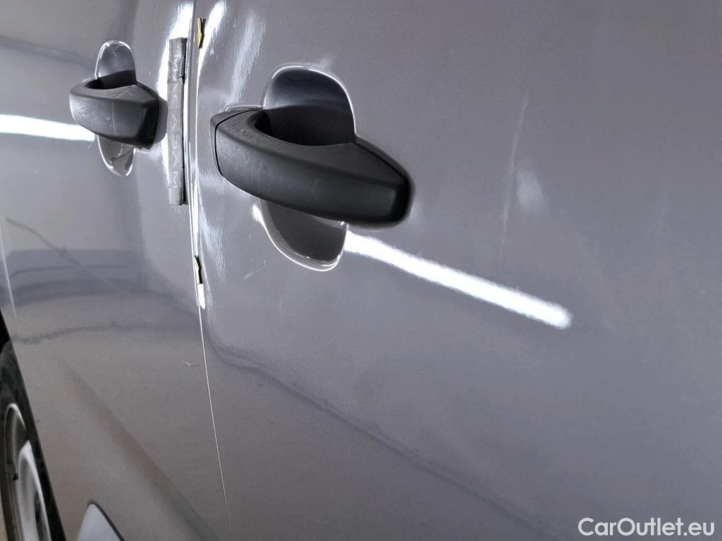  Citroen  Berlingo  Fourgon Club M 650 1.5 BlueHDi 75CV BVM5 E6dT #2