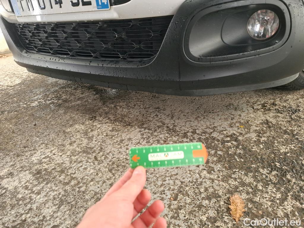  Citroen  C3  Société Feel Business R 1.2 PureTech 80CV BVM5 E6d #1