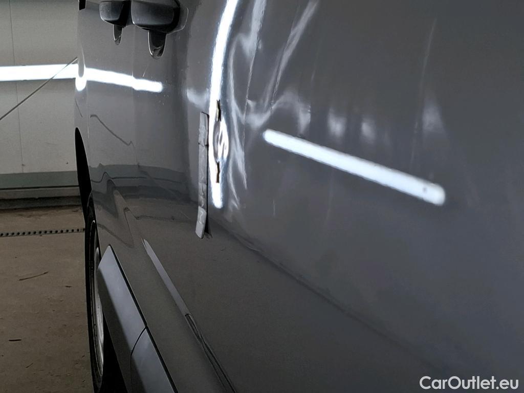  Citroen  Berlingo  Fourgon Club M 650 1.5 BlueHDi 75CV BVM5 E6dT #4